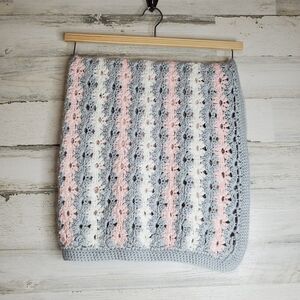 Handmade Crochet Flower Petal Stitch Baby Blanket Pink White Gray 34x25 SOFT